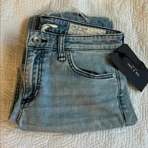 NWT! Rag & Bone JEAN Medecino Dre Low Rise Slim Boyfriend Jeans - 26 - Picture 12 of 16